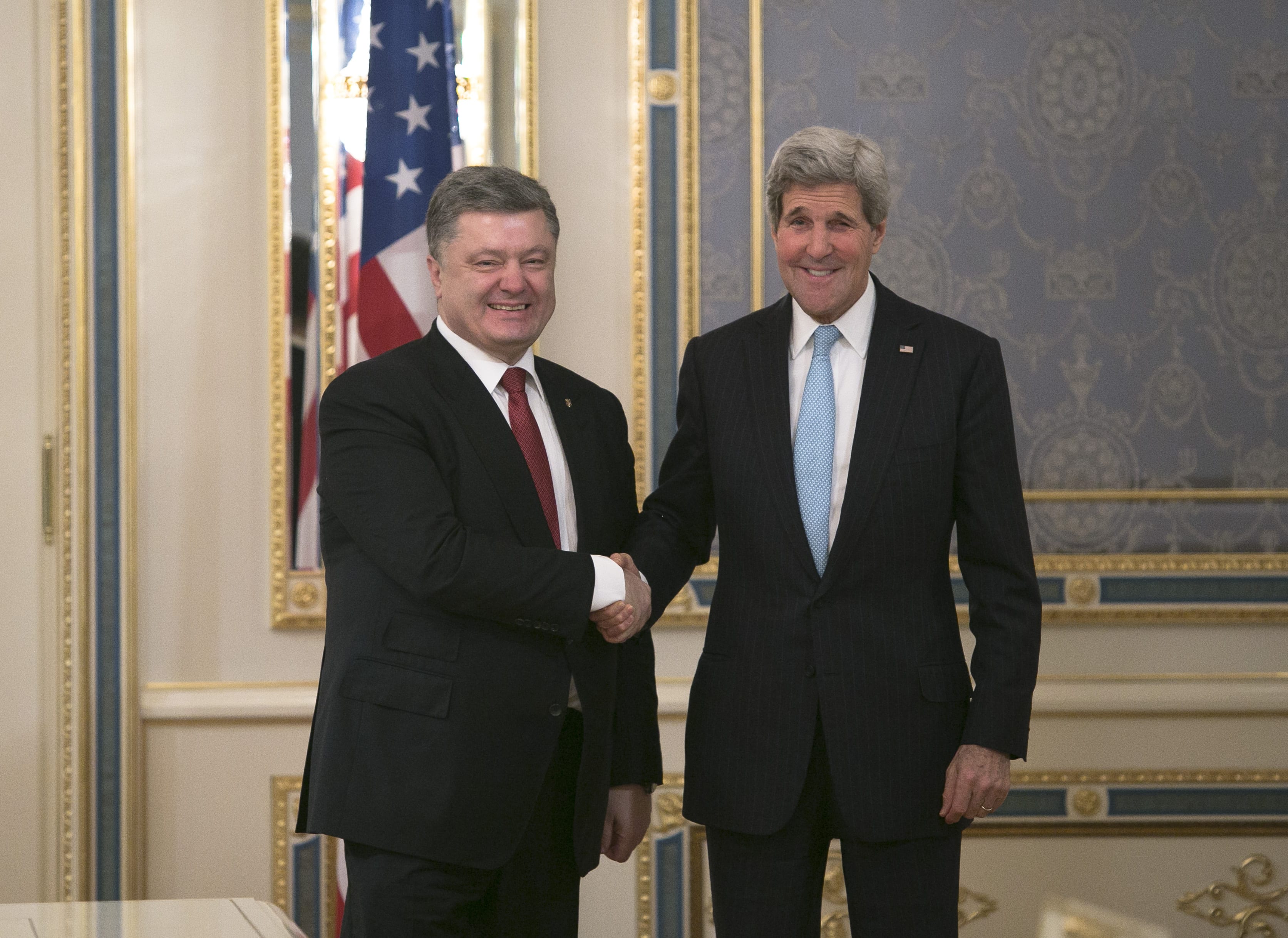 Kerry meets Petro Poroshenko February_2015