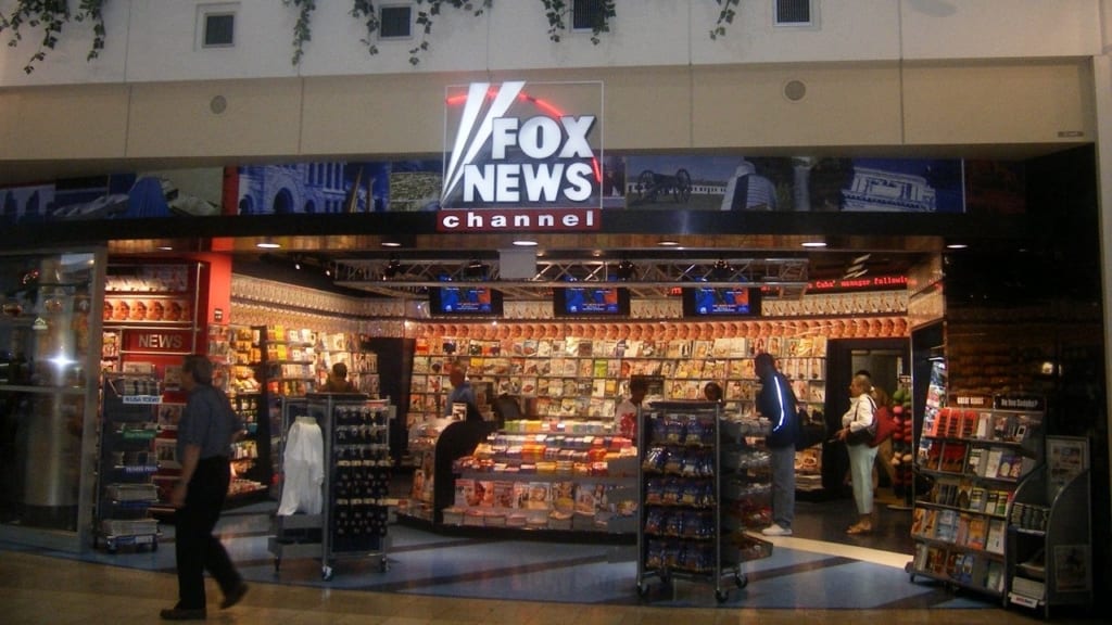 fox_news_channel_stand